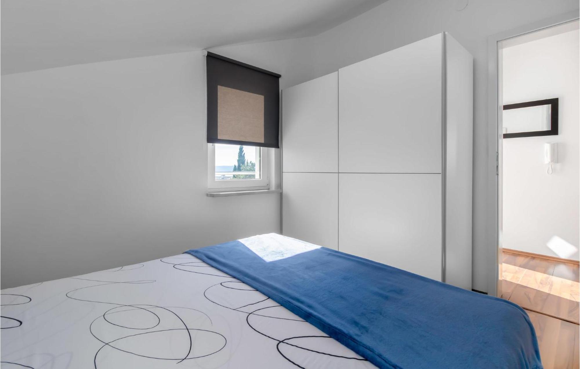 Stunning Apartment In Dramalj With House Sea View Εξωτερικό φωτογραφία