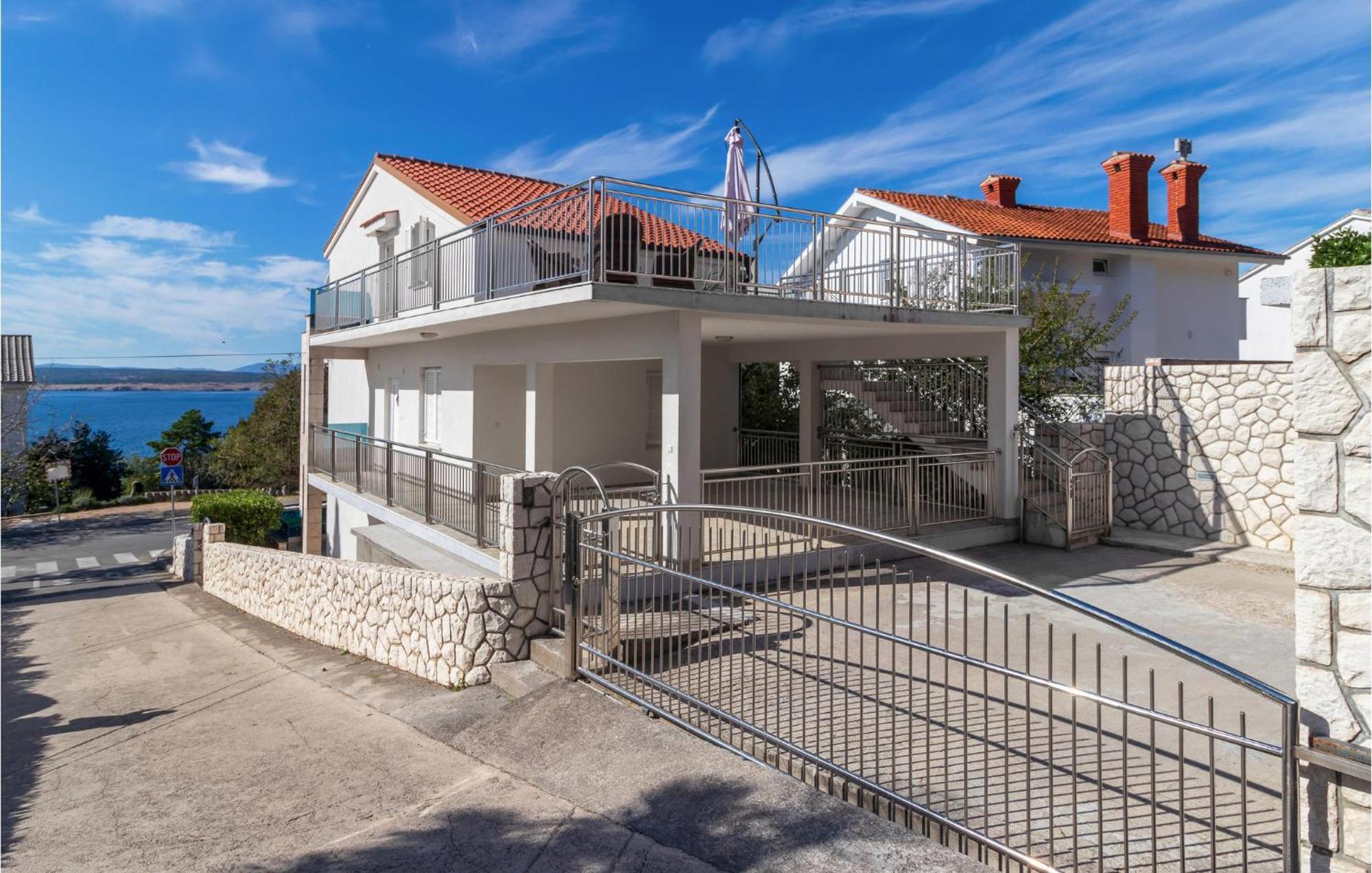 Stunning Apartment In Dramalj With House Sea View Εξωτερικό φωτογραφία